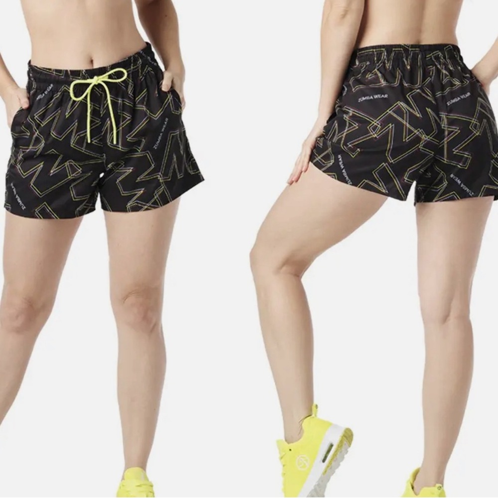 Zumba Wear Shorts NWT Bold Black (L)